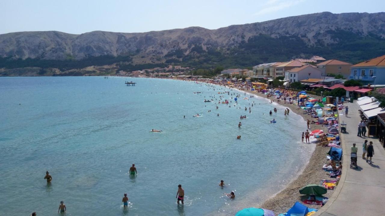 Apartman Mira Lägenhet Baška Exteriör bild